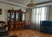 Satılır 3 otaqlı 126 m2 yeni tikili İnşaatçılar m.