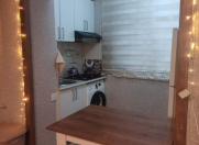 Satılır 2 otaqlı 33 m2 köhnə tikili Qara Qarayev m.