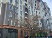 Satılır 2 otaqlı 80 m2 yeni tikili Qara Qarayev m.