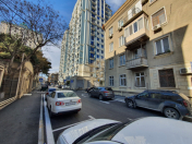 Satılır 2 otaqlı 50 m2 obyekt Nəriman Nərimanov m.