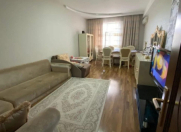 Satılır 2 otaqlı 90 m2 yeni tikili İnşaatçılar m.