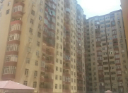 Satılır 2 otaqlı 80 m2 yeni tikili Xalqlar Dostluğu m.