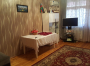 Satılır 4 otaqlı 96 m2 köhnə tikili Həzi Aslanov m.