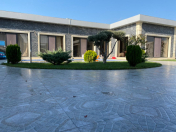 Satılır 4 otaqlı 200 m2 bağ evi Koroğlu m.