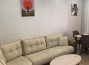 İcarəyə verilir 2 otaqlı 75 m2 yeni tikili Şah İsmayıl Xətai m.