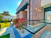 Satılır 4 otaqlı 200 m2 bağ evi Mərdəkan