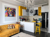 Satılır 2 otaqlı 70 m2 yeni tikili Qara Qarayev m.
