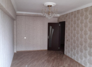 Satılır 3 otaqlı 70 m2 köhnə tikili Qara Qarayev m.