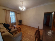 İcarəyə verilir 2 otaqlı 50 m2 köhnə tikili Hüseyn Cavid parkı