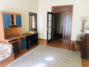 İcarəyə verilir 3 otaqlı 87 m2 köhnə tikili Elmlər Akademiyası m.