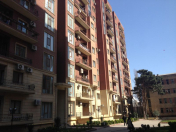 Satılır 4 otaqlı 185 m2 yeni tikili Gənclik m.