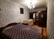 Satılır 3 otaqlı 100 m2 köhnə tikili Qara Qarayev m.