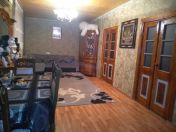 Satılır 3 otaqlı 2500 m2 həyət evi Binə