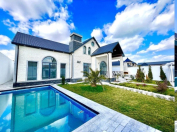 Satılır 4 otaqlı 240 m2 bağ evi Mərdəkan