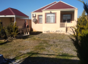 Satılır 3 otaqlı 100 m2 həyət evi Binə