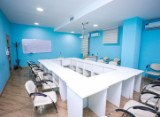 İcarəyə verilir 12 otaqlı 300 m2 ofis Elmlər Akademiyası m.