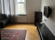 İcarəyə verilir 3 otaqlı 110 m2 yeni tikili Elmlər Akademiyası m.