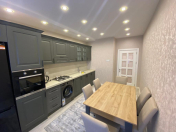 İcarəyə verilir 2 otaqlı 86 m2 yeni tikili Elmlər Akademiyası m.