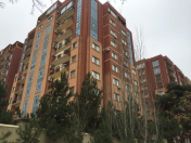 Satılır 4 otaqlı 186 m2 yeni tikili Gənclik m.