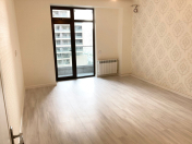 İcarəyə verilir 2 otaqlı 65 m2 yeni tikili 8 Noyabr m.