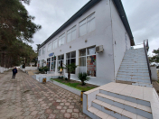 Satılır 8 otaqlı 650 m2 obyekt Neftçala