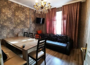 Satılır 4 otaqlı 90 m2 köhnə tikili Y.Günəşli