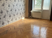 Satılır 3 otaqlı 85 m2 köhnə tikili Qara Qarayev m.