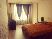 İcarəyə verilir 2 otaqlı 70 m2 yeni tikili Elmlər Akademiyası m.