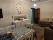 Satılır 3 otaqlı 80 m2 köhnə tikili Yasamal parkı