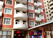 İcarəyə verilir 4 otaqlı 164 m2 yeni tikili Xətai r.