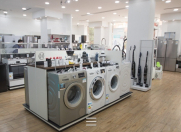 Satılır 1 otaqlı 300 m2 obyekt Nəsimi r.