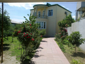 Satılır 5 otaqlı 220 m2 həyət evi Ukrayna dairəsi