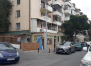 Satılır 2 otaqlı 50 m2 köhnə tikili Bakı Dövlət Universiteti