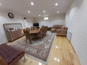 Satılır 6 otaqlı 190 m2 həyət evi Montin