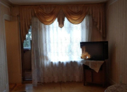 Satılır 2 otaqlı 42 m2 köhnə tikili Xalqlar Dostluğu m.