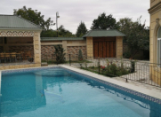 İcarəyə verilir 7 otaqlı 220 m2 villa Qəbələ
