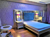 Satılır 2 otaqlı 90 m2 yeni tikili Xalqlar Dostluğu m.