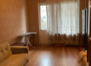 Satılır 4 otaqlı 100 m2 köhnə tikili Əhmədli m.