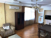 İcarəyə verilir 3 otaqlı 100 m2 yeni tikili Elmlər Akademiyası m.