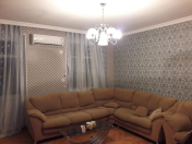 İcarəyə verilir 2 otaqlı 60 m2 köhnə tikili 28 May m.