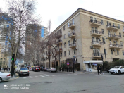 İcarəyə verilir 3 otaqlı 70 m2 ofis 28 May m.