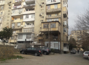 Satılır 2 otaqlı 68 m2 köhnə tikili Hüseyn Cavid parkı