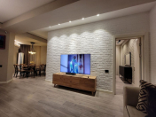 İcarəyə verilir 3 otaqlı 100 m2 yeni tikili Gənclik m.