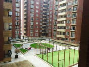 Satılır 4 otaqlı 177 m2 yeni tikili 28 May m.