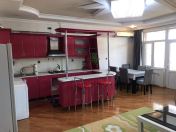 Satılır 4 otaqlı 115 m2 yeni tikili Həzi Aslanov m.