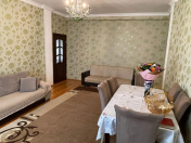 Satılır 3 otaqlı 85 m2 köhnə tikili Koroğlu m.