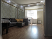Satılır 2 otaqlı 70 m2 yeni tikili Qara Qarayev m.