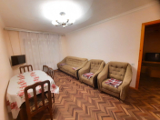 İcarəyə verilir 2 otaqlı 60 m2 köhnə tikili Elmlər Akademiyası m.