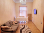 İcarəyə verilir 3 otaqlı 60 m2 köhnə tikili Elmlər Akademiyası m.