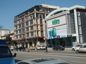 İcarəyə verilir 1 otaqlı 431 m2 obyekt İnşaatçılar m.